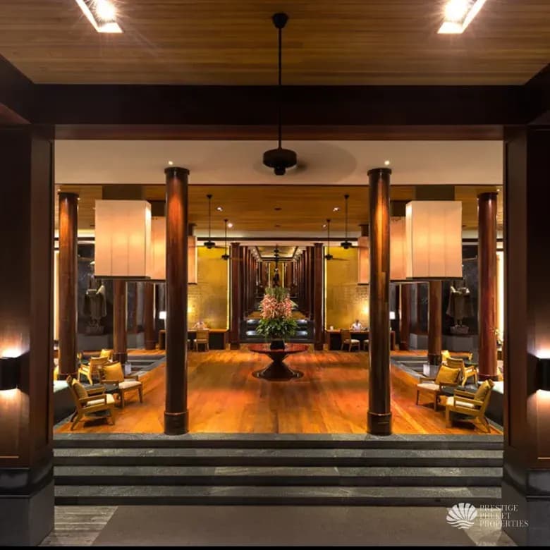 Exclusive 4-Bedroom Sea View Residence - Photo 3